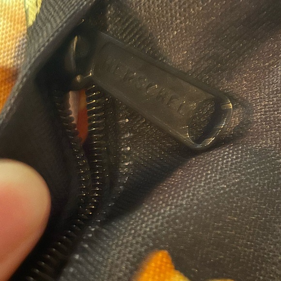 The Herschel Supply Co. Brand | Classic Backpack | Sunflower Print | Mini 6.5L - Picture 6 of 8